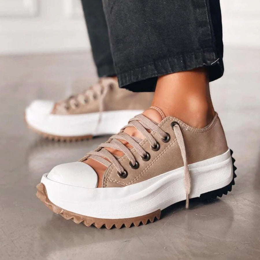Gijs Orthopaedic Sneakers in Brown