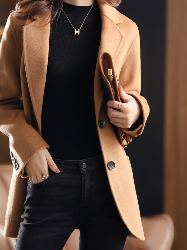 Giulia Elegant Blazer in Camel