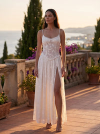 Grace White sfeer