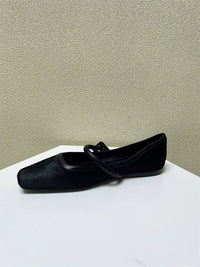Greta Elegant Ballet Flats in Black