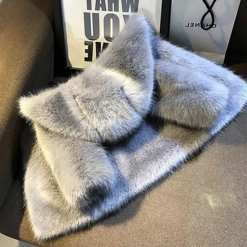 Greta Elegant Jacket