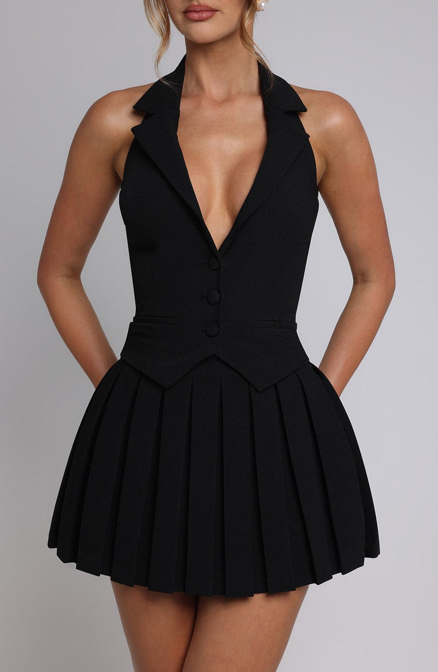 Carmen Mini Skirt in Black