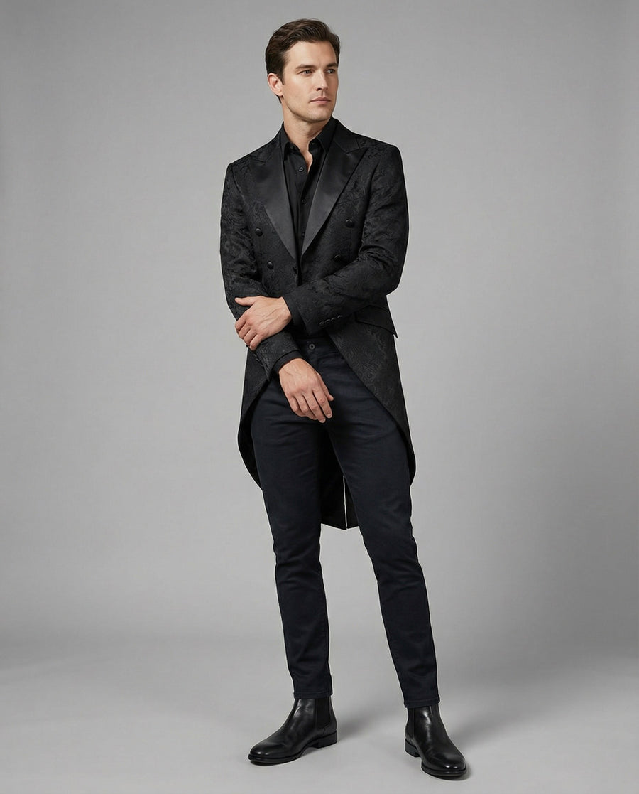 Gustav Coat in Black