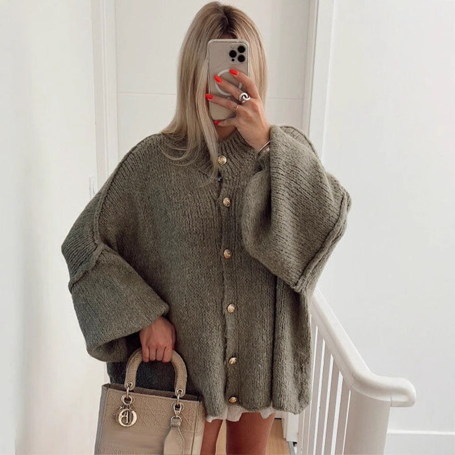 Gwen Elegant Knit Cardigan with Oversized in Green