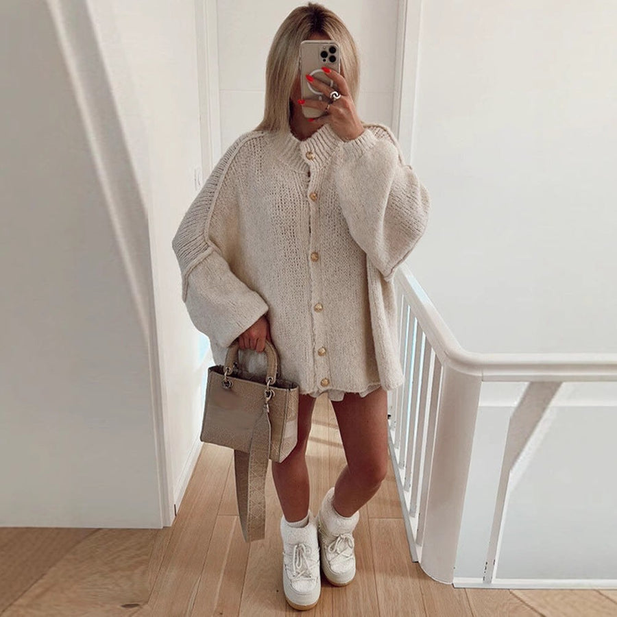 Gwen Elegant Knit Cardigan with Oversized in White