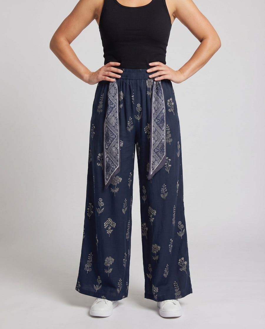 Gwen Linen Trousers with Belted