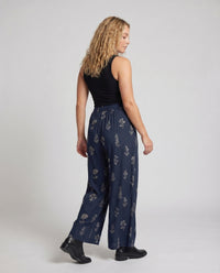 Gwen Linen Trousers with Belted