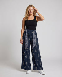 Gwen Linen Trousers with Belted