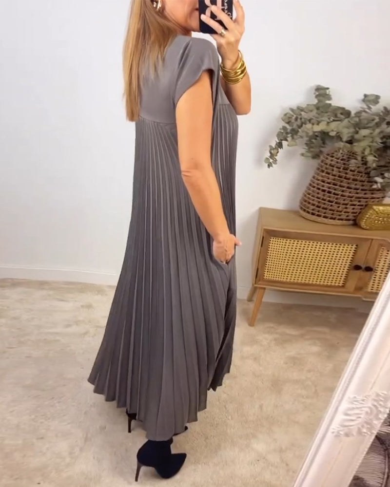 Gwendoline Pleated Maxi Dress in Yellow