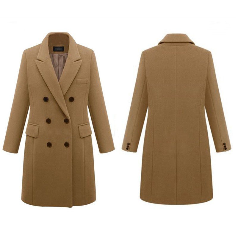 Hadley Elegant Coat with Pockets in Khaki