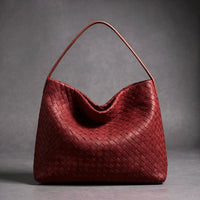 Hannah Hobo Bag in Burgundy
