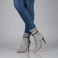 Hannah Houndstooth Ankle Boot in Charcoal