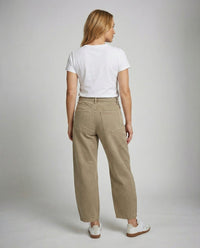 Harlow Comfortable Jeans in Beige