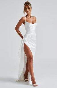 Janet Maxi Dress – Ivory