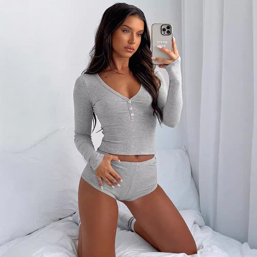 Helena Comfortable Top with V-Neck in Light Grey