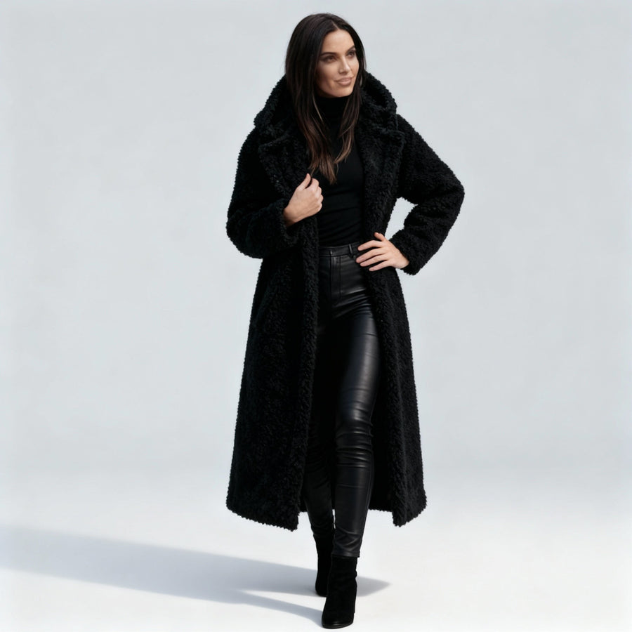 Hester Elegant Coat in Black