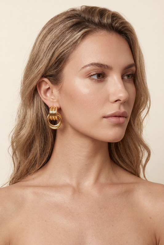 DIVINA STATEMENT HOOP EARRINGS