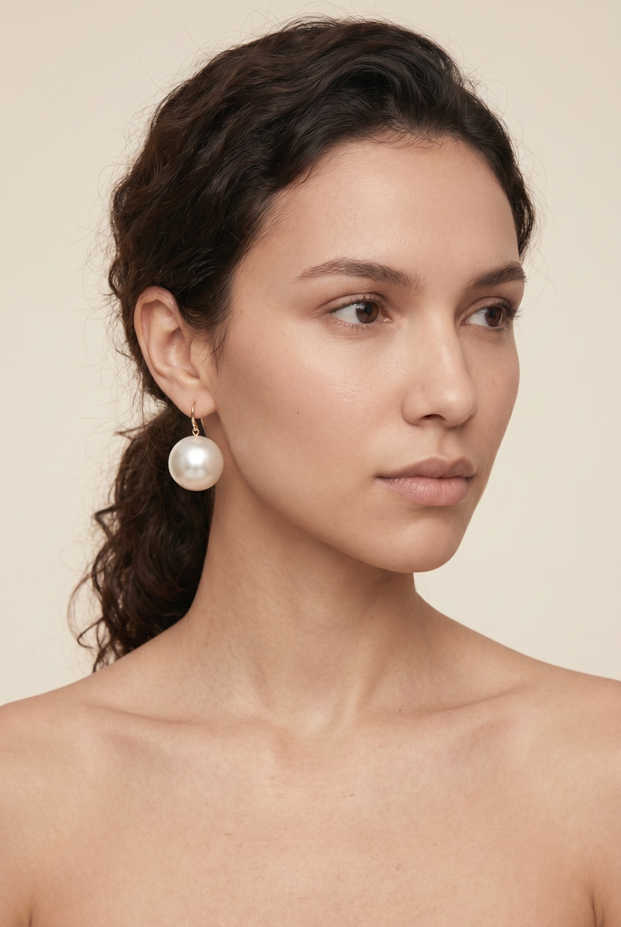 NATASHA PEARL DROP EARRINGS