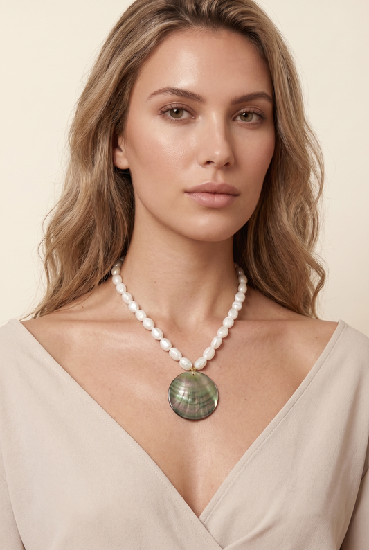Island Shell Pendant Necklace