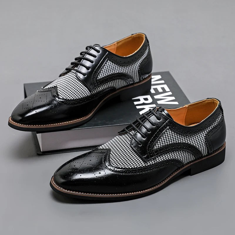 Houndstooth Wingtip Derby in Charcoal