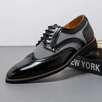 Houndstooth Wingtip Derby in Charcoal