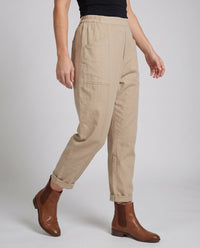 Ilse Linen Trousers with Side Pockets and Pockets