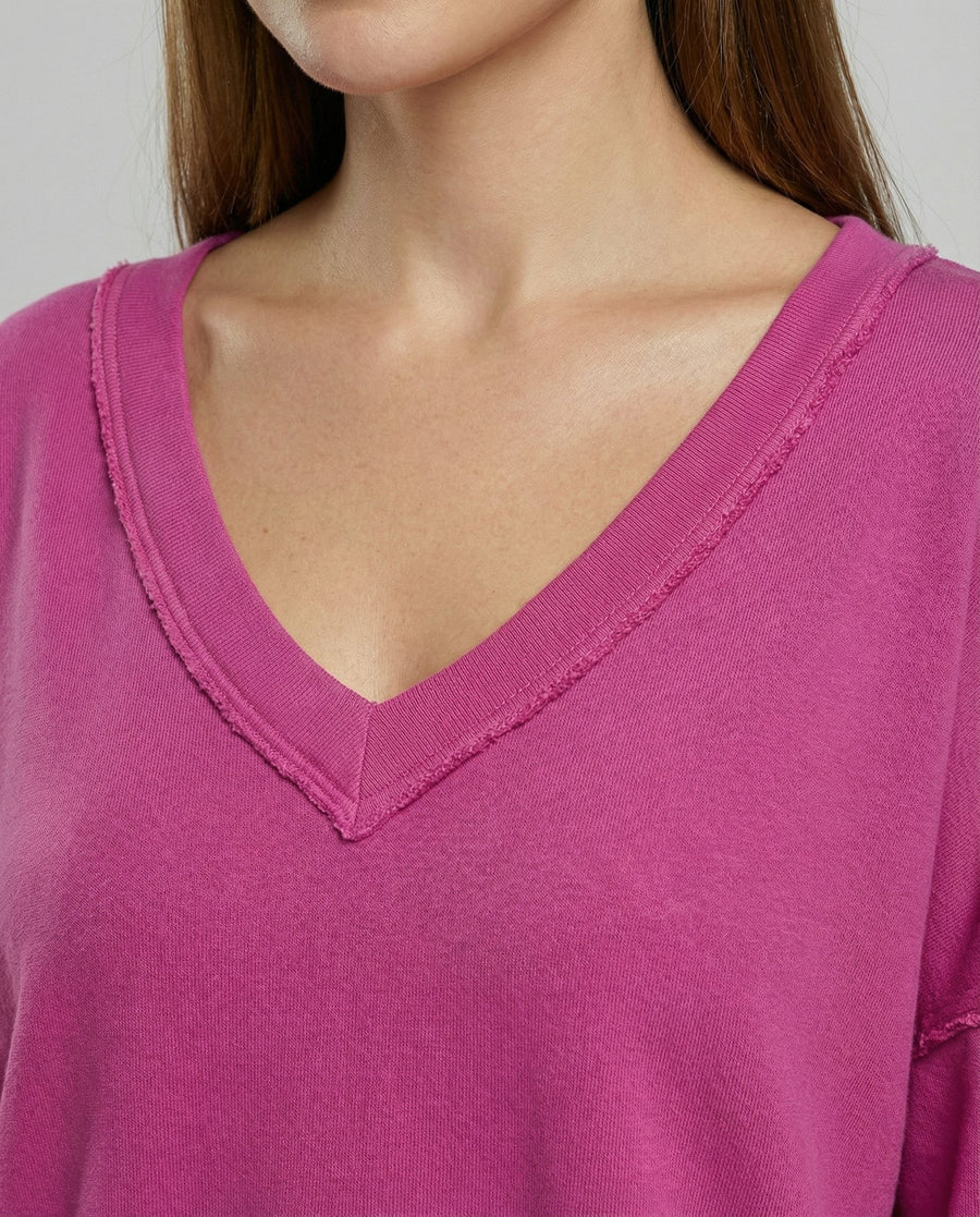 Imara Shirt with V-Neck and Oversized in Pink