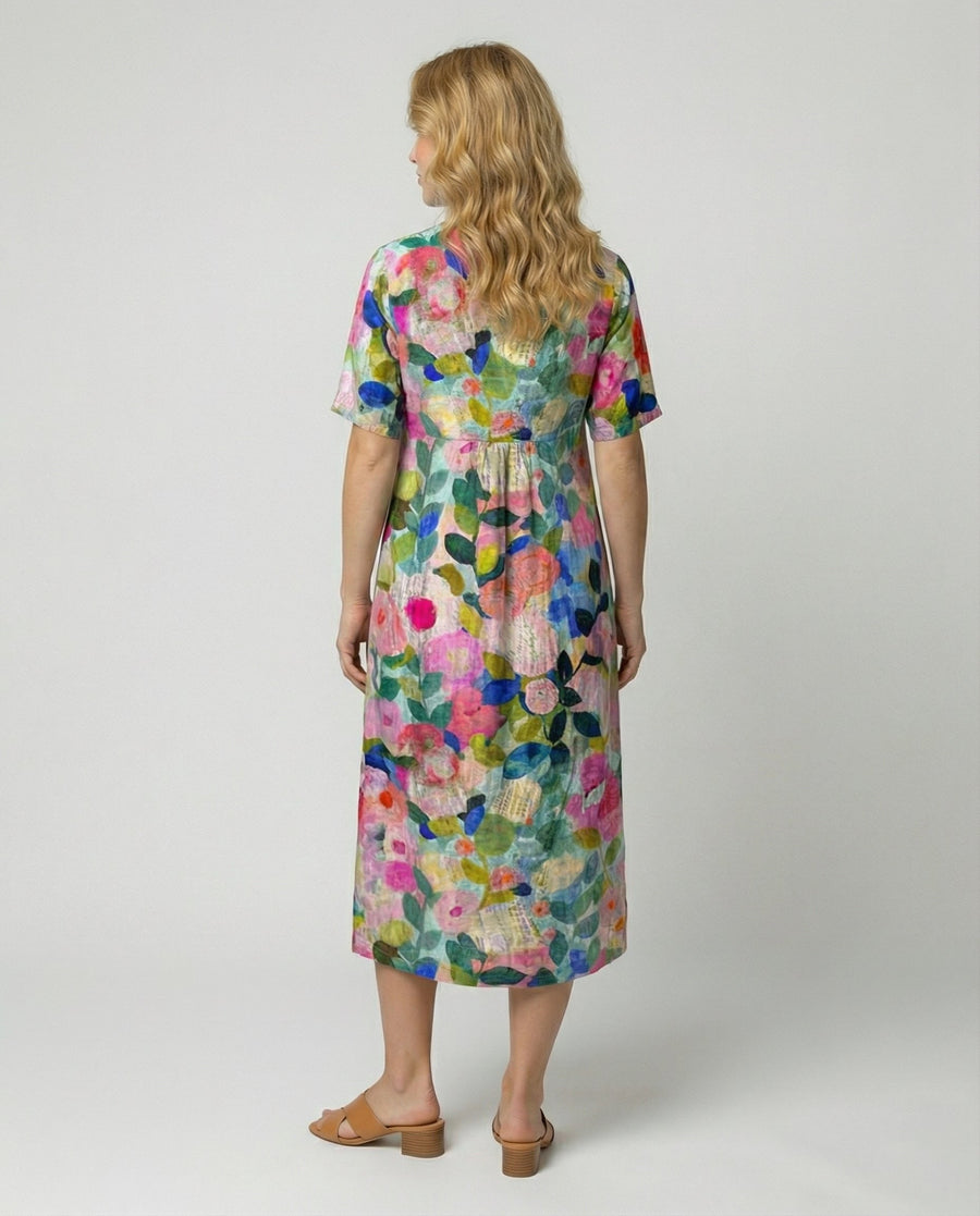 Isabeau Airy Summer Dress in Blumen
