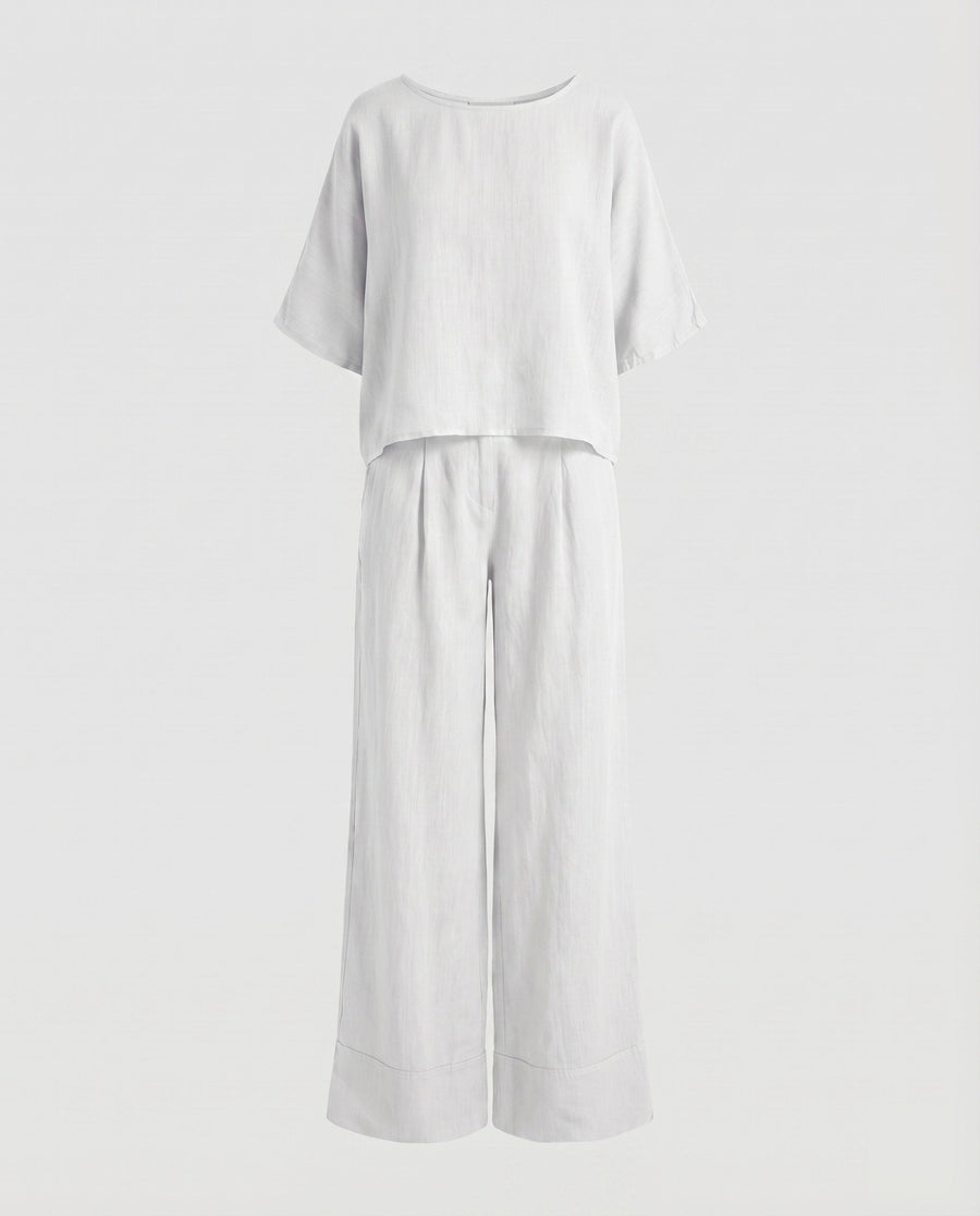 Isadora Linen Top with Side Pockets and Pockets in White