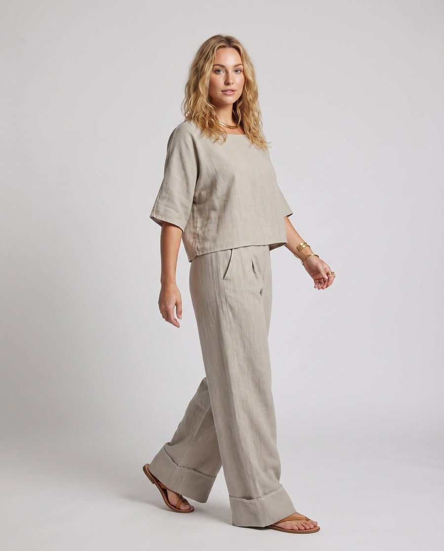Isadora Linen Top with Side Pockets and Pockets
