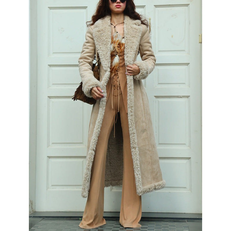 Ivy Coat in Apricot
