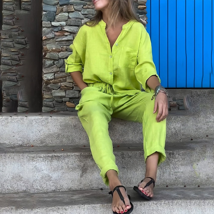 Jade Linen Shirt with Long Sleeve in Green