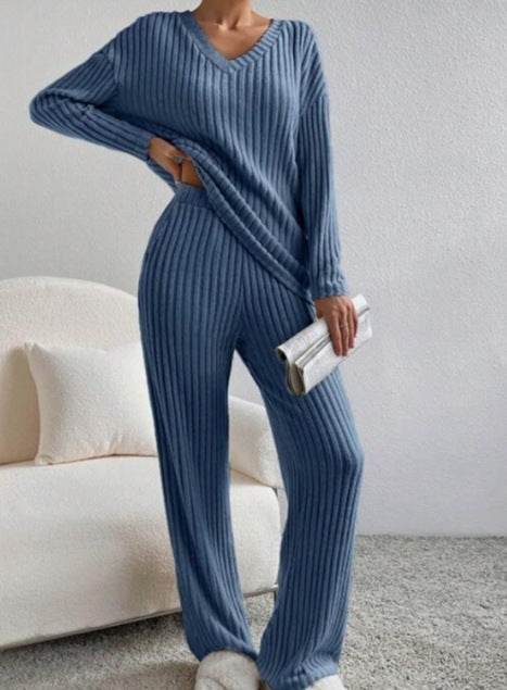 Jemima Set with V-Neck in Blue