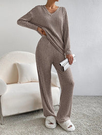 Jemima Set with V-Neck in Dark Khaki