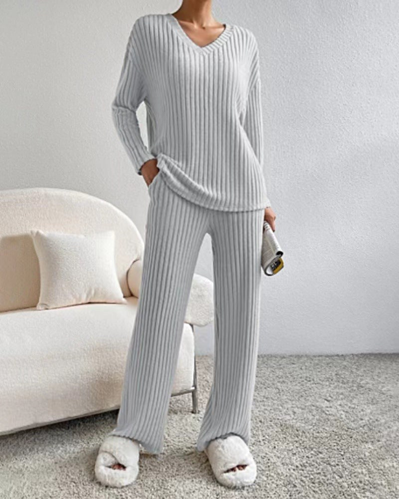 Jemima Set with V-Neck in Grey