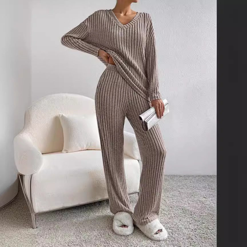 Jemima Set with V-Neck in Pink