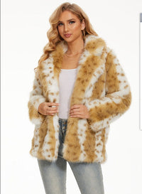 Jessa Elegant Jacket in Yellow