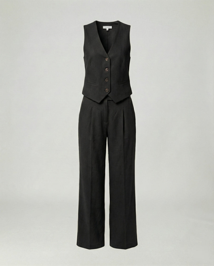 Jessa Linen Vest with V-Neck in Black
