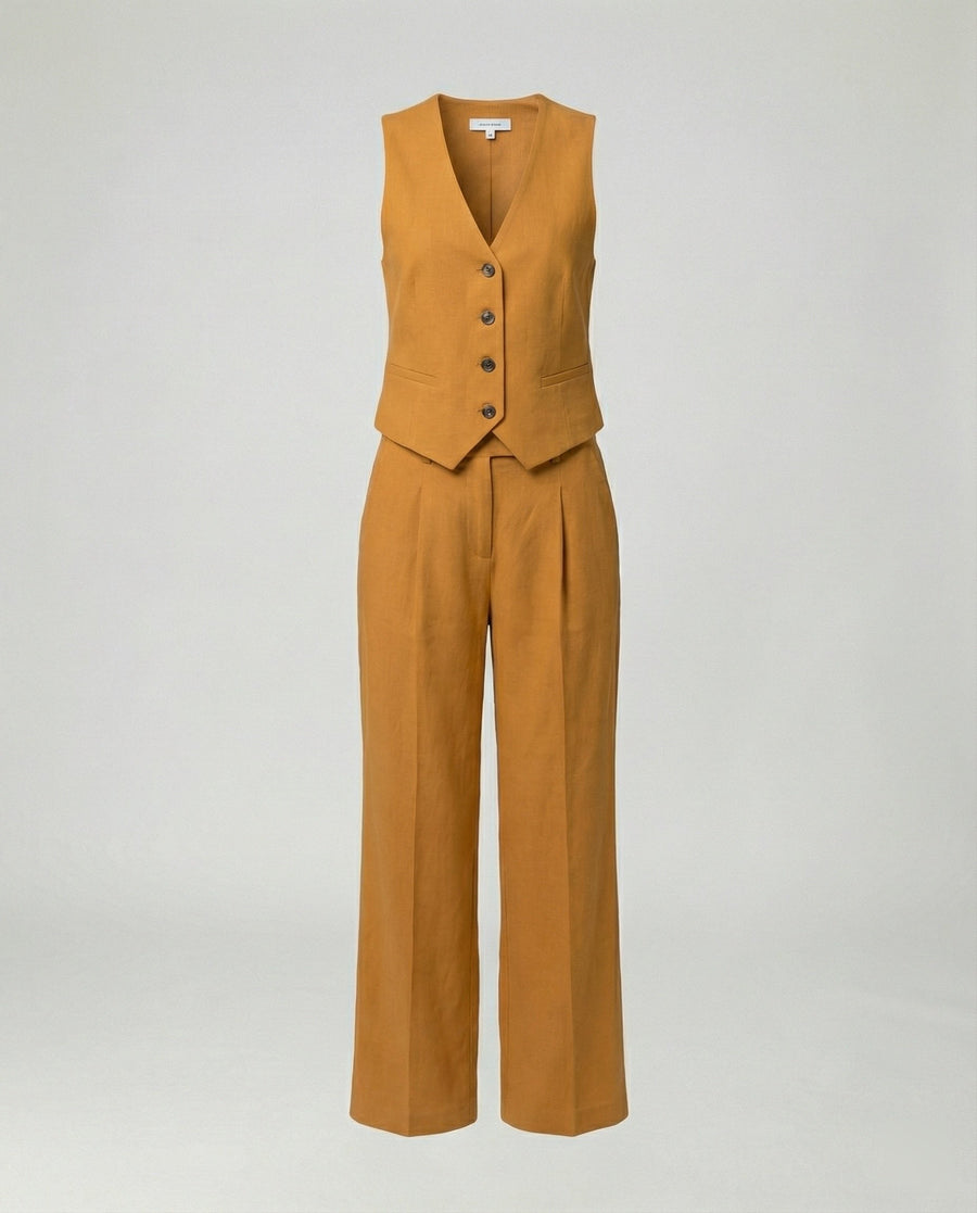 Jessa Linen Vest with V-Neck in Brown