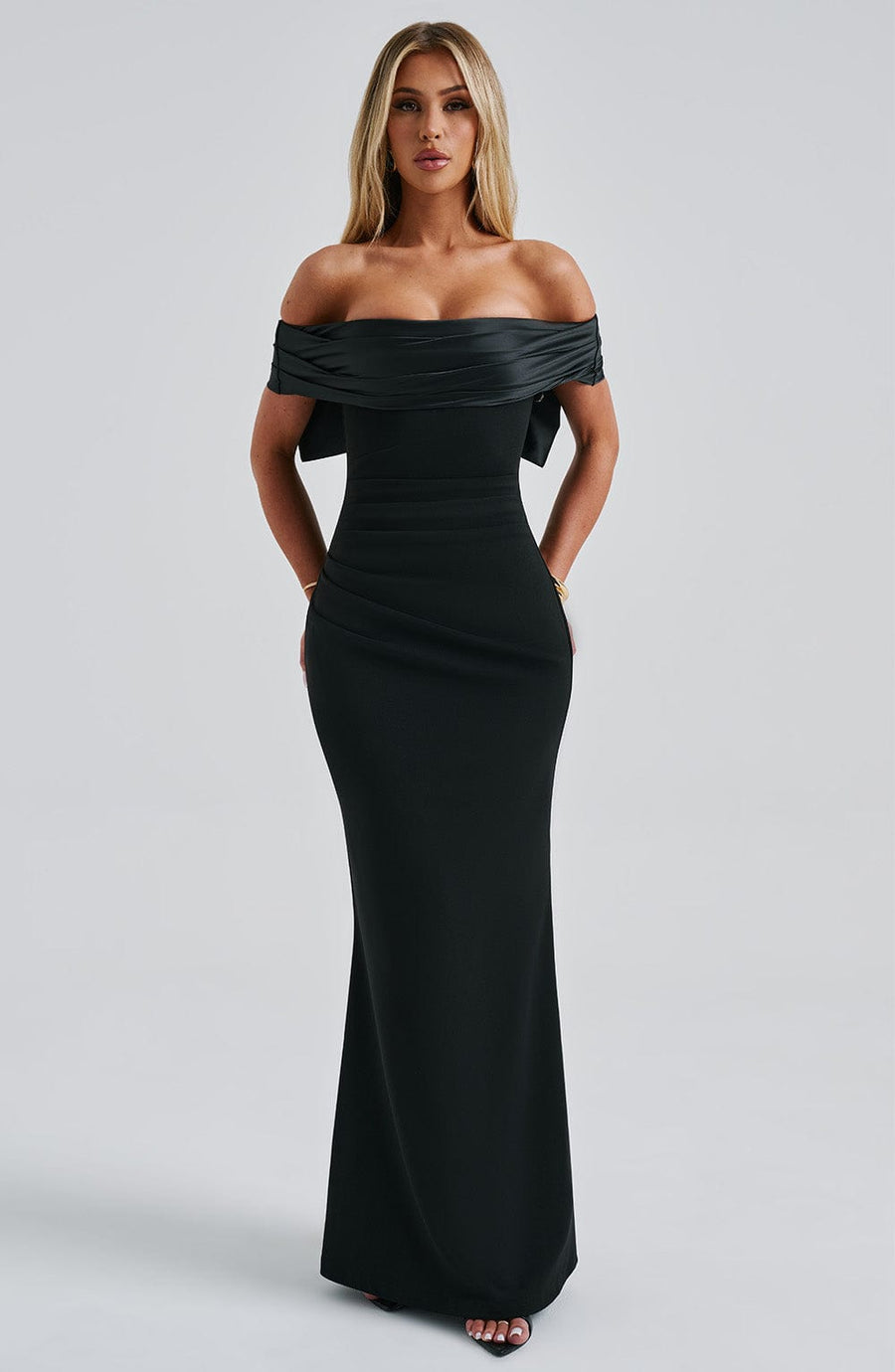 Lola Maxi Dress – Black