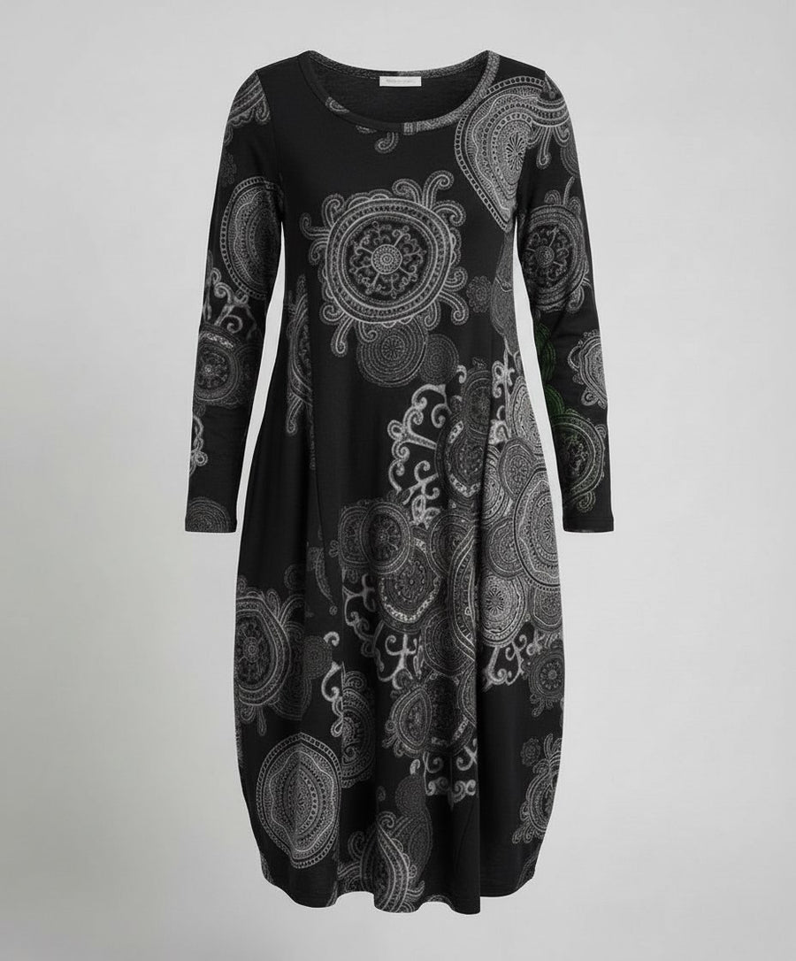 Jolie Casual Dress in Black