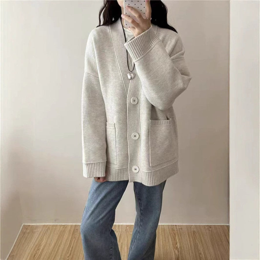 Josephine Knit Cardigan with V-Neck and Pockets in Beige