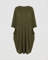 Juliana Dress with Crew Neck and Pockets in Green