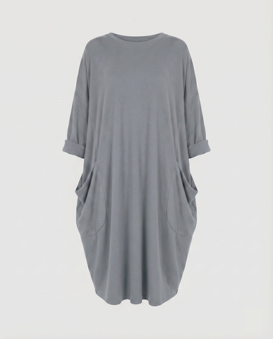 Juliana Dress with Crew Neck and Pockets in Grey