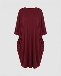 Juliana Dress with Crew Neck and Pockets in Wine Red