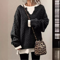 Juna Knit Sweater with V-Neck