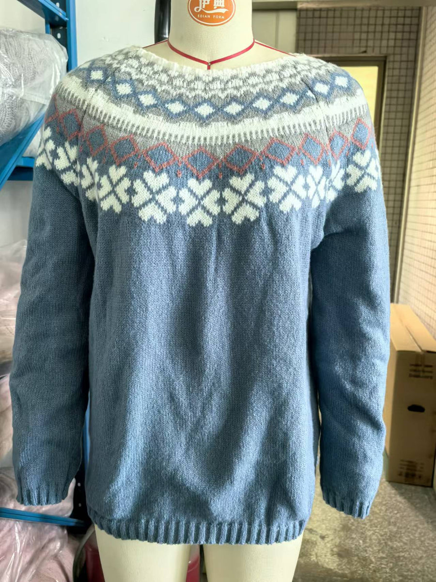 Jasmin | Women's Festive Reindeer Knit Christmas Sweater