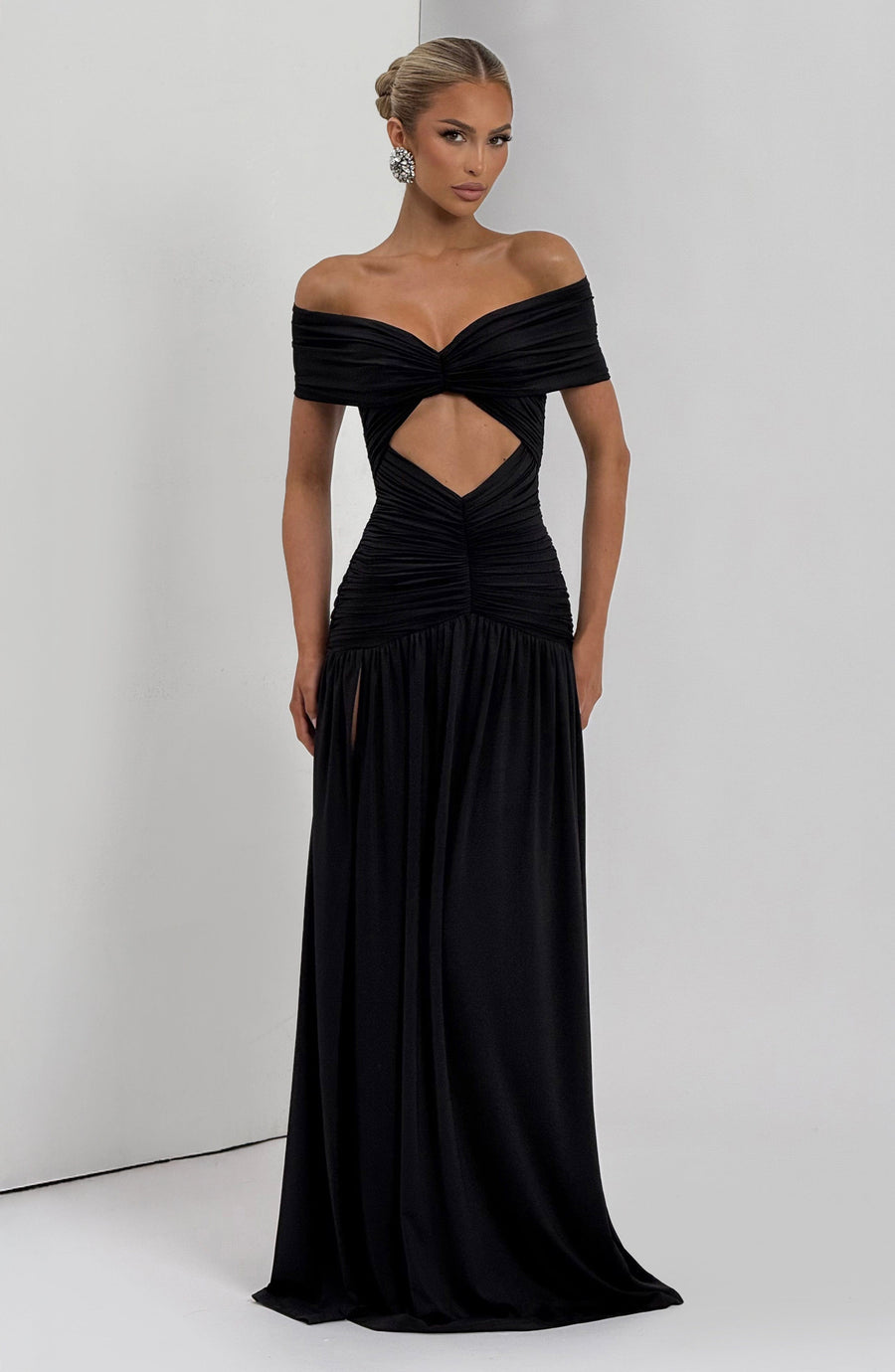 Mia Maxi Dress – Black