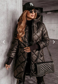 Katia Casual Quilted Jacket with Pockets and Hood in Black