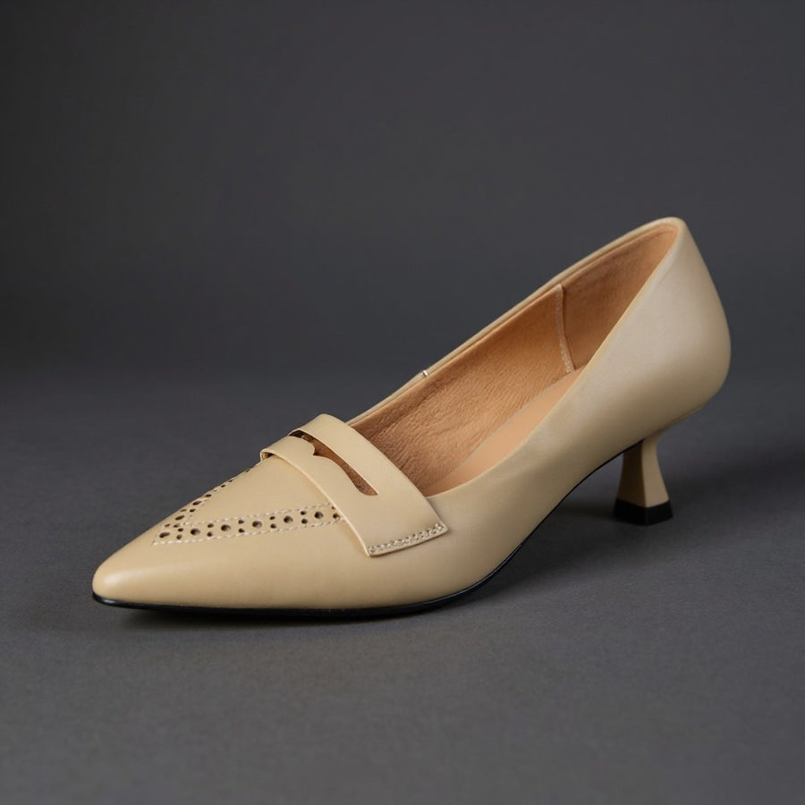 Katrina Kitten Heel Pump in Apricot